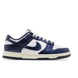 Wmns Dunk Low Premium 'Vintage Navy'